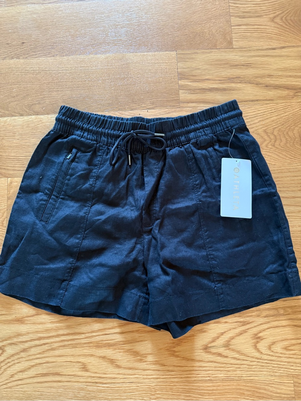 Athlete Retreat Linen Shorts small